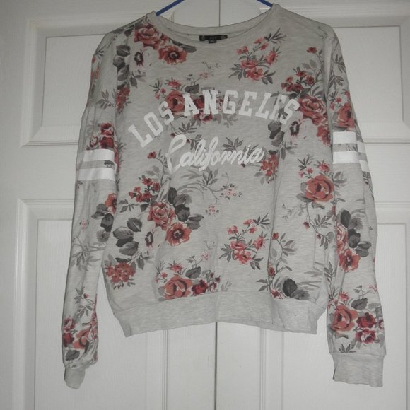 Floral Sweater Youth Size XL By IRRIS. - Picture 1 of 8